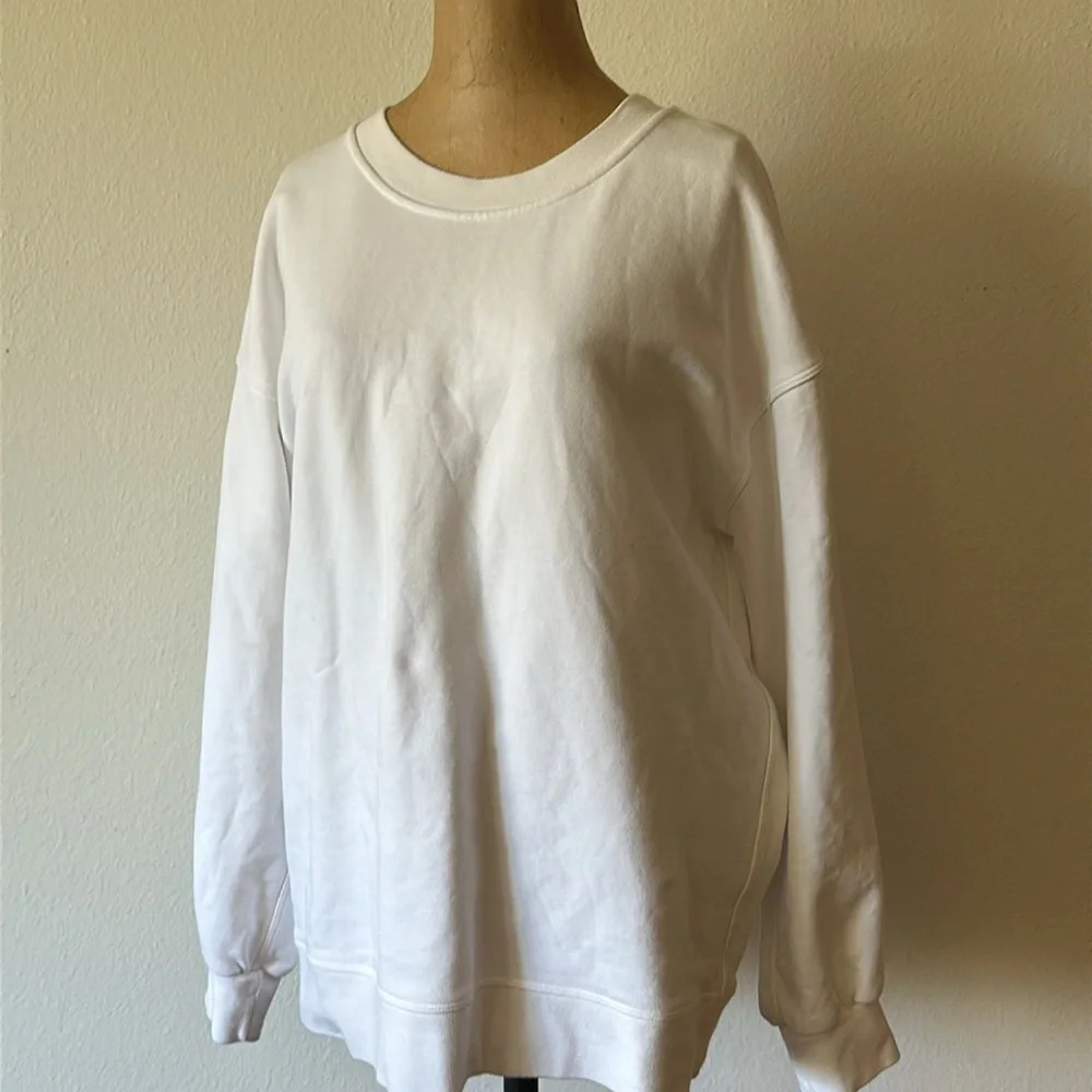 Lululemon sz 6 100% cotton white‎ sweatshirt great pre owned condition